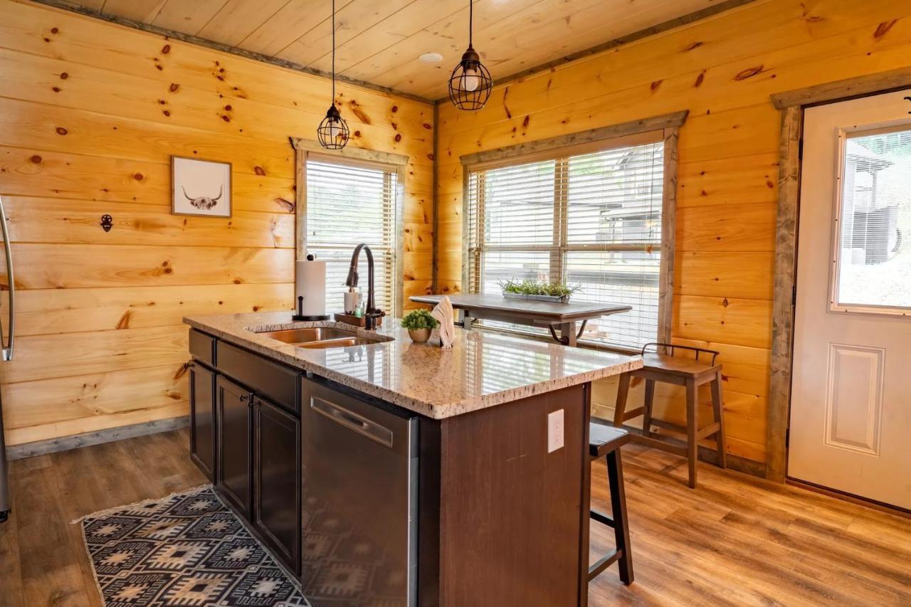 Barrstone Ranch Sevierville Buitenkant foto
